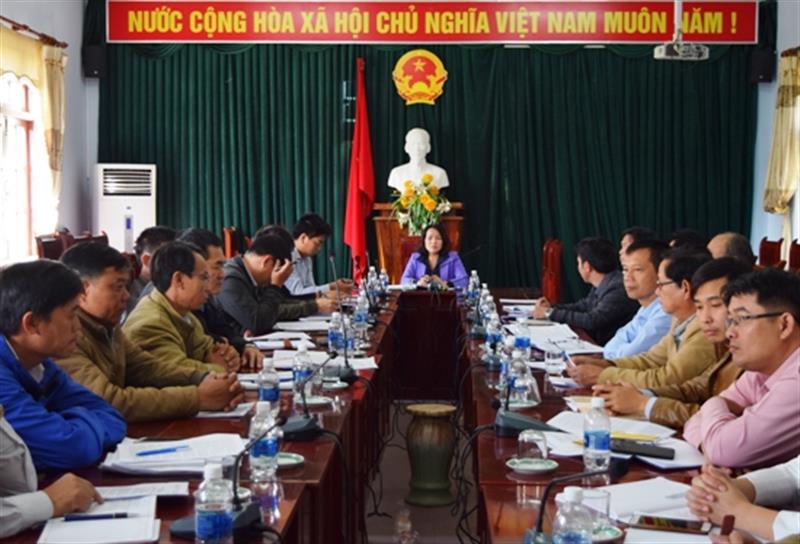 Các đại biểu tham dự cuộc họp